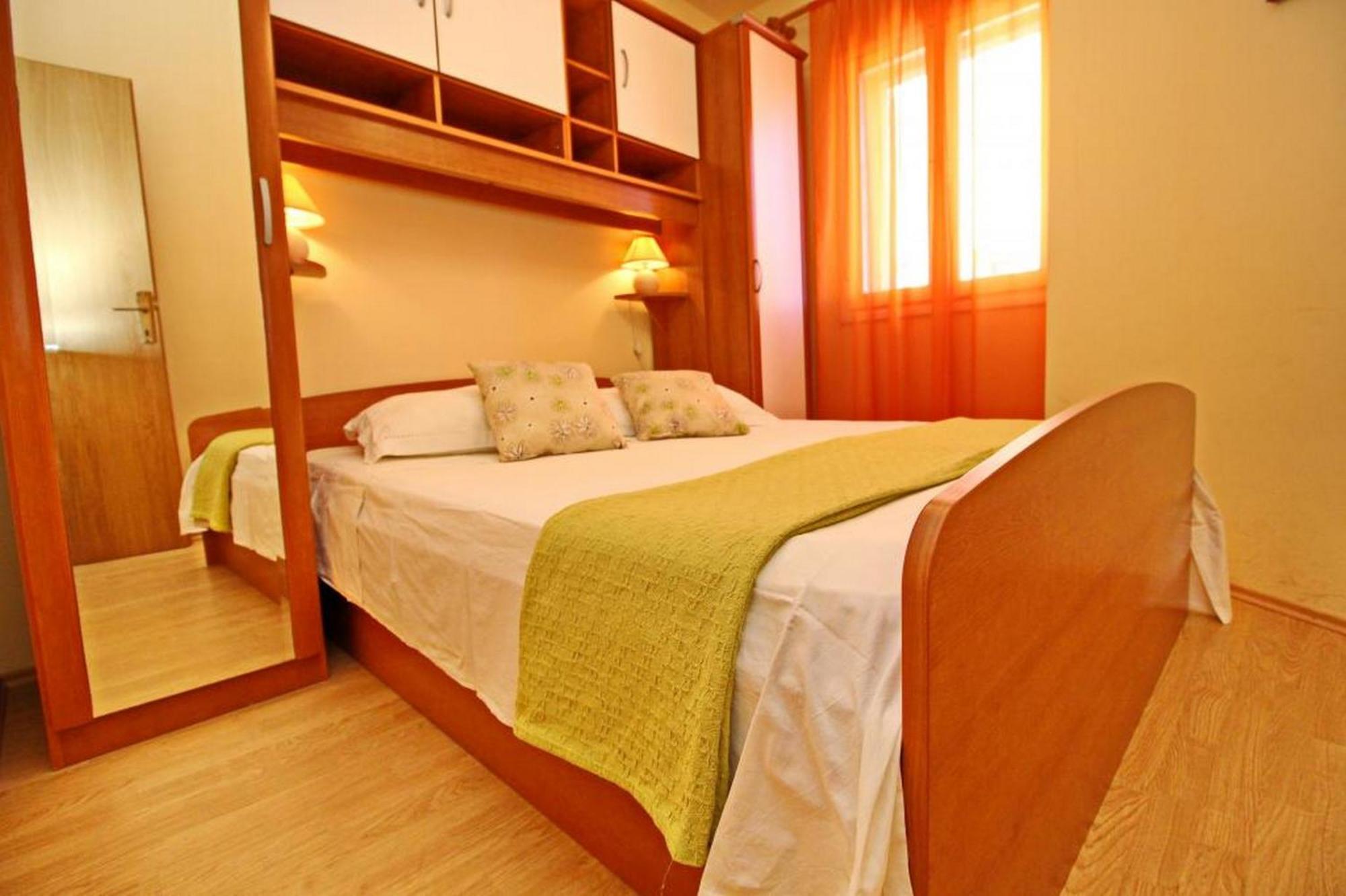 Apartments Sea Line Prigradica Bilik gambar